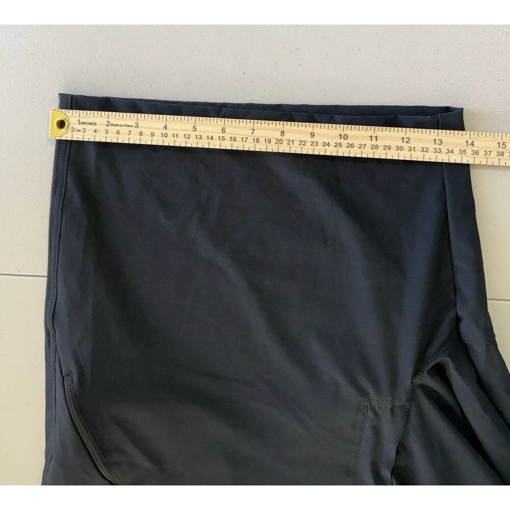 Columbia Omni-Shield Mens Navy Blue Shorts Size 42 Lightweight 7.5”‎ Inseam